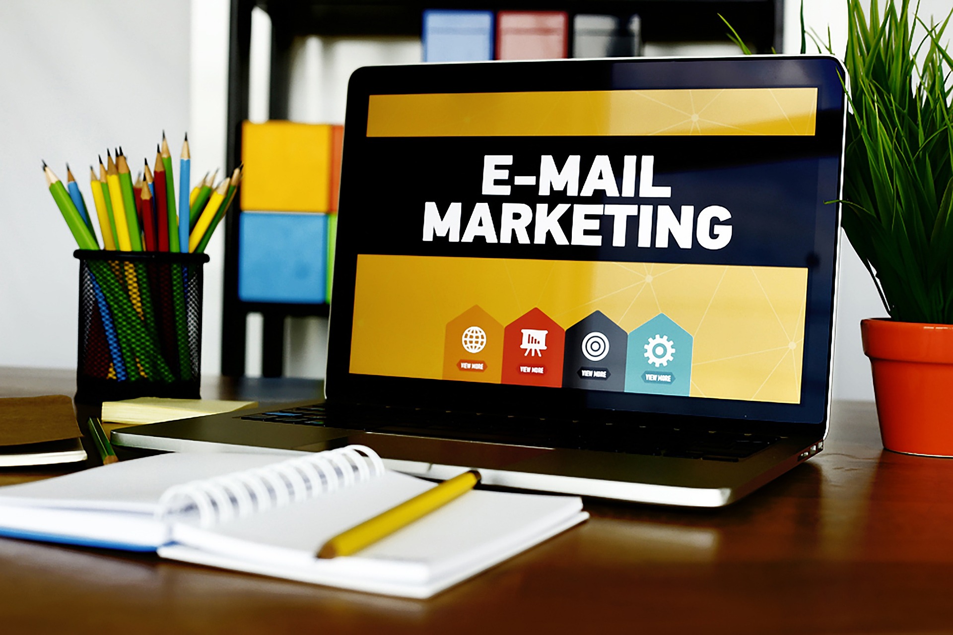 email-marketing-g3da9e3be0_1920